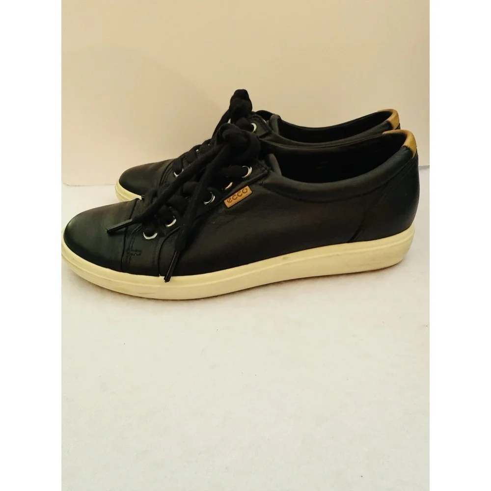 ECCO Black Leather Women's Soft 7 Comfort Casual Sneakers Round Toe EU 37 / US 6